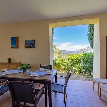 Apartment Le Village De Cap Esterel - Maeva - 1 1 Coin 7 Personnes Avec Terrasse Et Parking Mae-9083